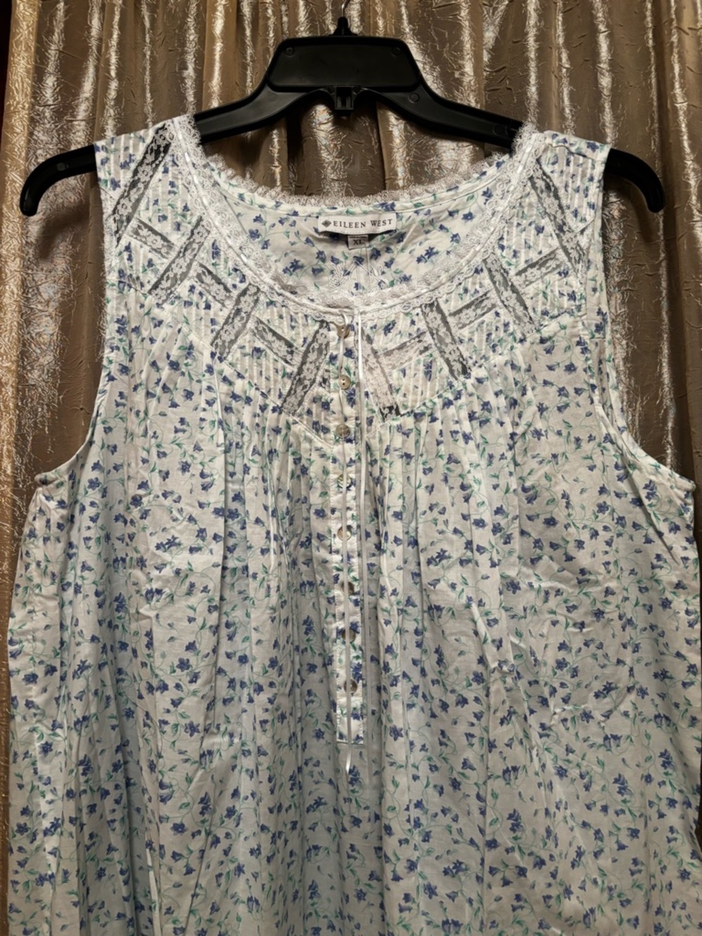 Eileen West White Sleeveless Floral Cotton Nightgown with Blue Print